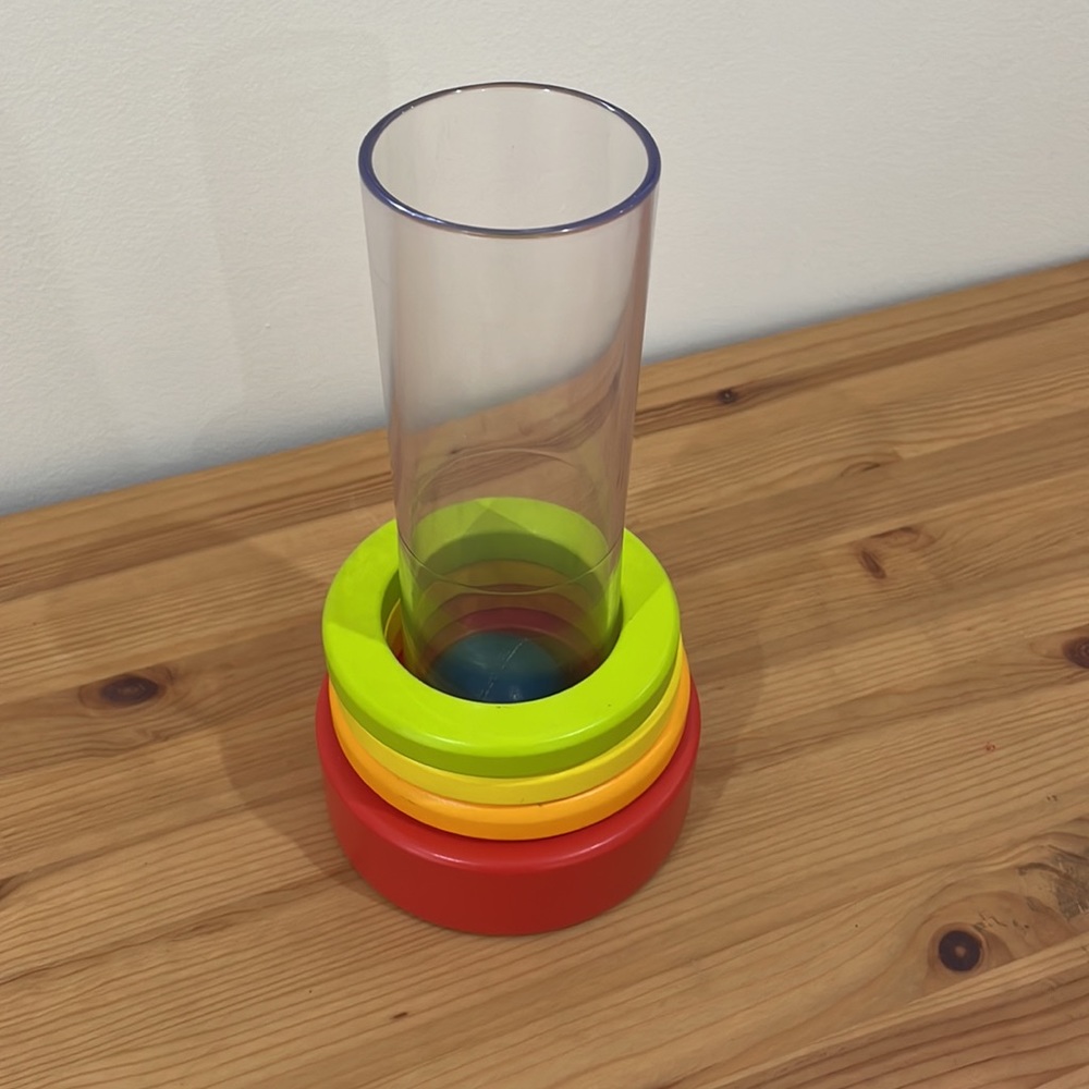 Lovevery tube and stacking ring game - Picture 3 of 3